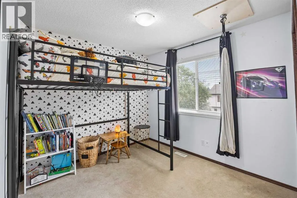 164 Silverado Range Close SW