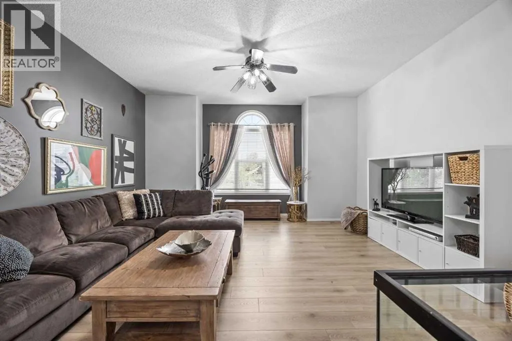 164 Silverado Range Close SW