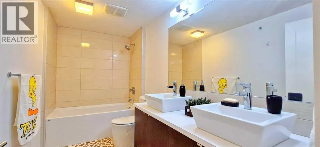 206, 15 ASPENMONT Heights SW