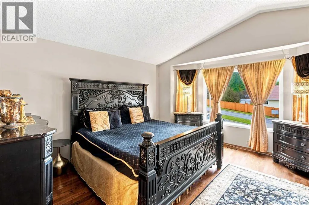 2709 Signal Hill Bay SW