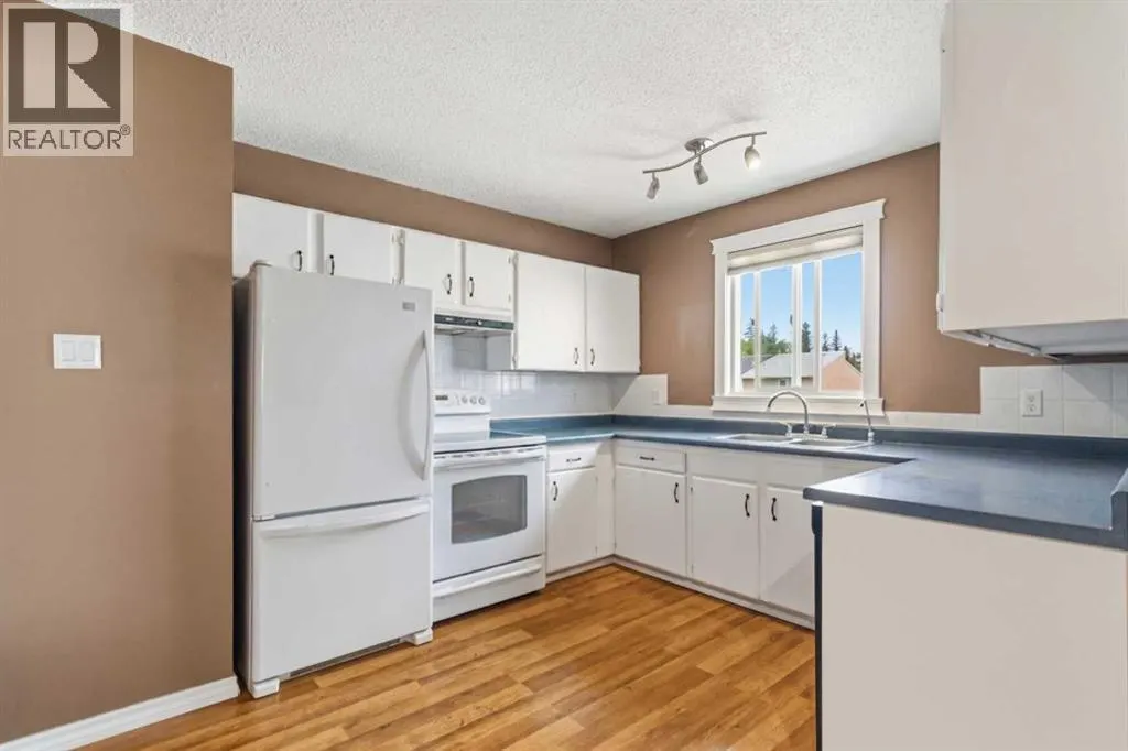 157 Rogers Crescent