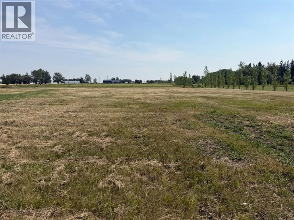 Lot 7 2 Avenue NW