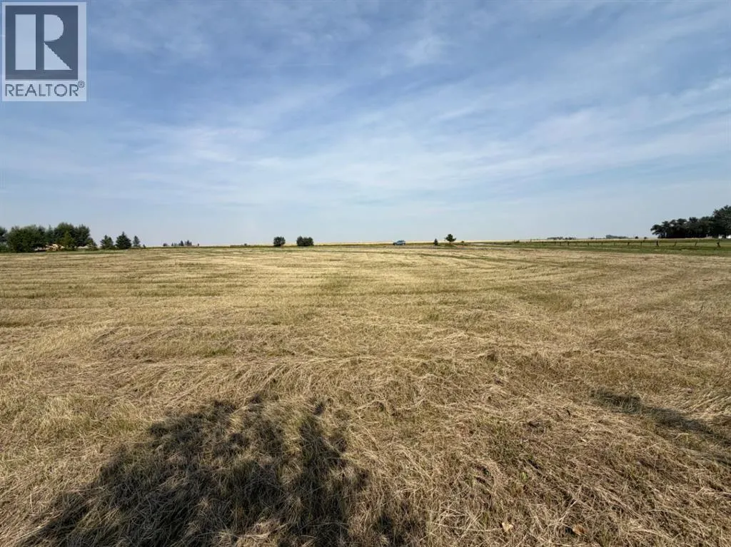Lot 7 2 Avenue NW