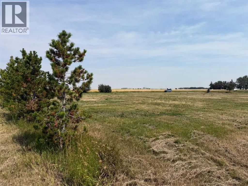 Lot 8 2 Avenue NW