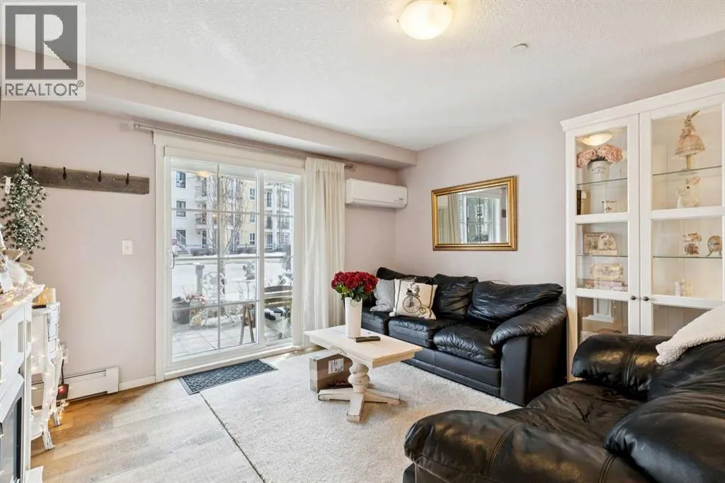 3110, 279 Copperpond Common SE