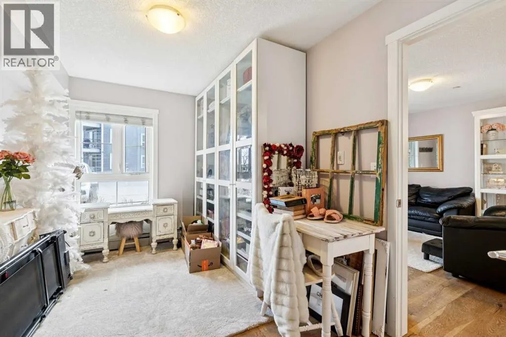3110, 279 Copperpond Common SE