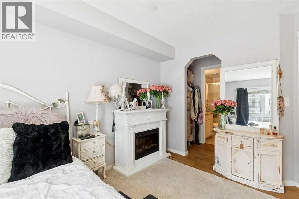3110, 279 Copperpond Common SE