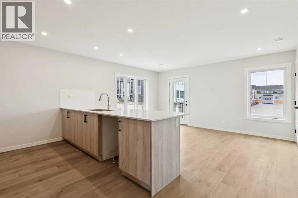 1201, 350 Mahogany Parade SE