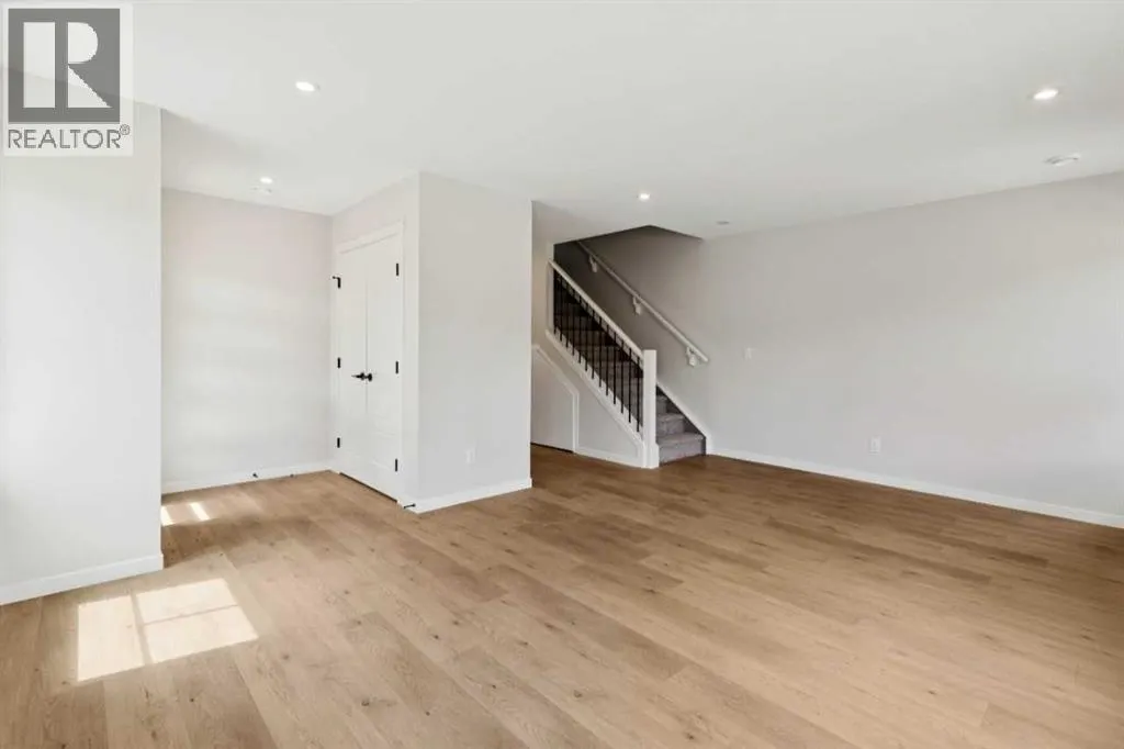 1201, 350 Mahogany Parade SE