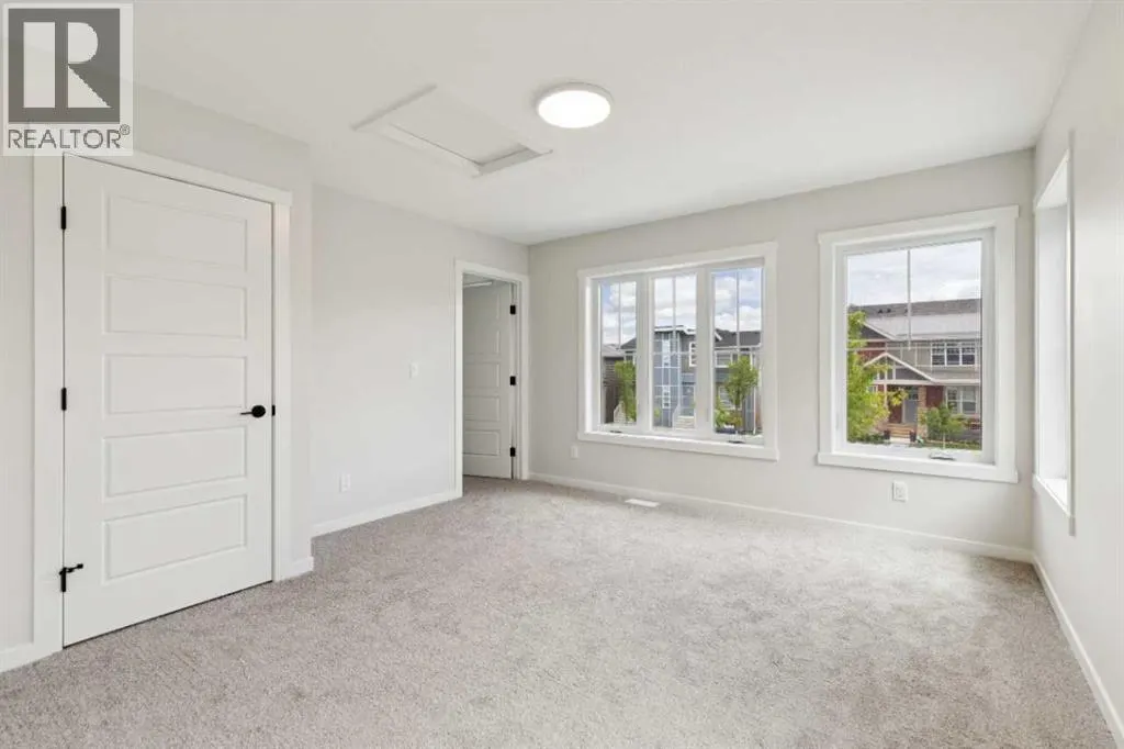 1201, 350 Mahogany Parade SE