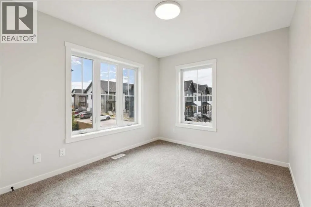 1201, 350 Mahogany Parade SE