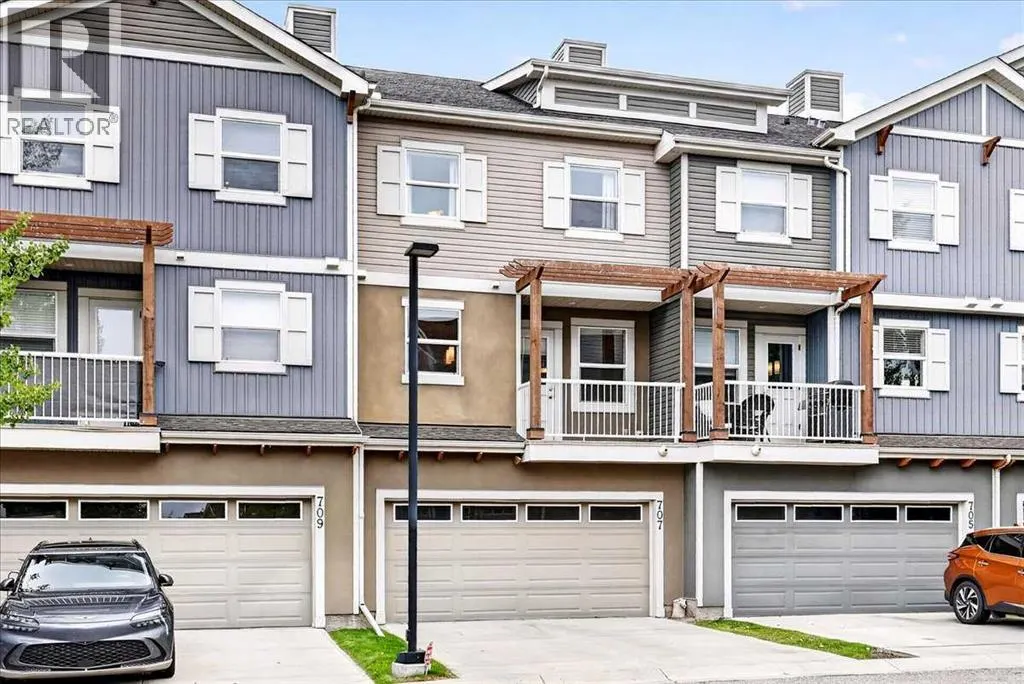 707, 10 Auburn Bay Avenue SE