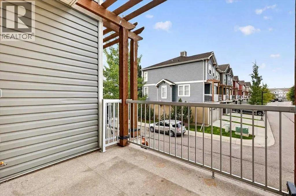 707, 10 Auburn Bay Avenue SE