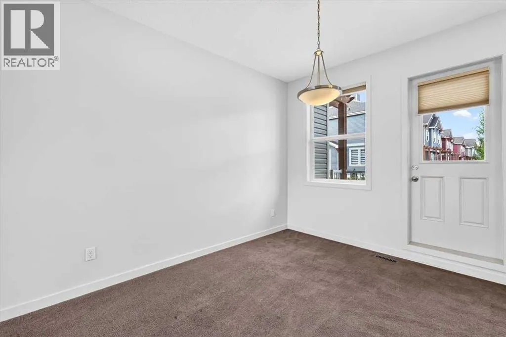 707, 10 Auburn Bay Avenue SE