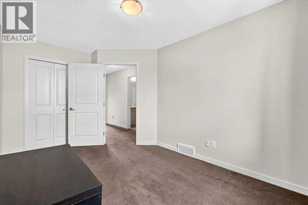 707, 10 Auburn Bay Avenue SE
