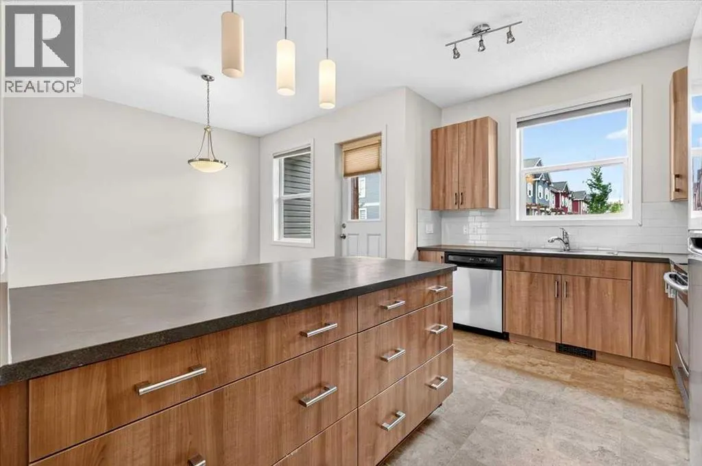 707, 10 Auburn Bay Avenue SE