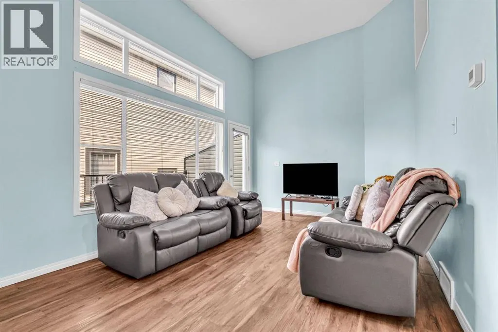 28 Everhollow Way SW