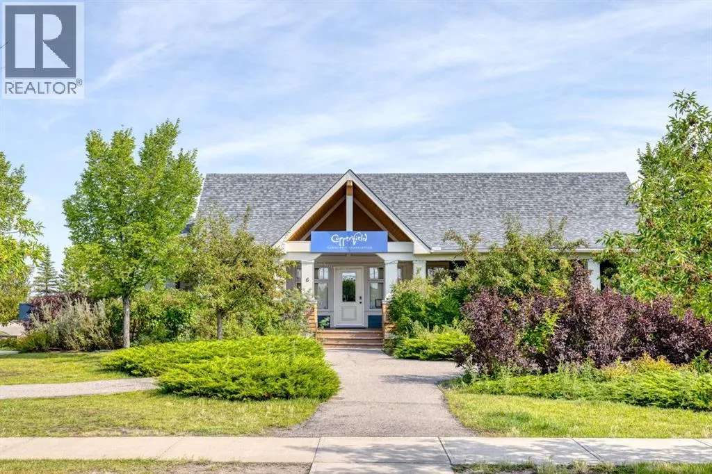 258 Copperleaf Way SE