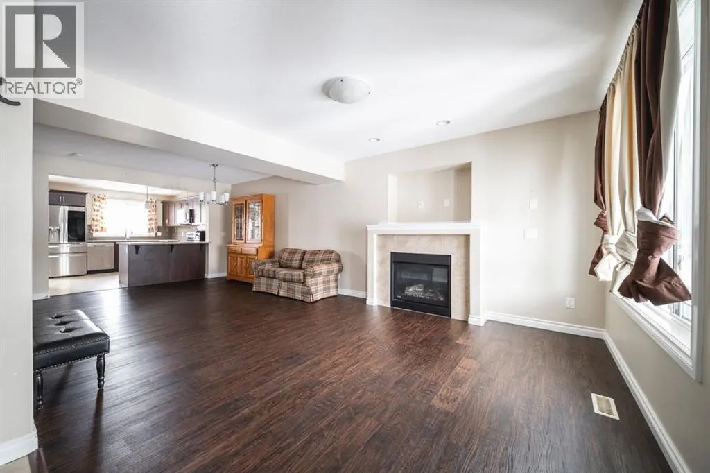 240 Comeau Crescent