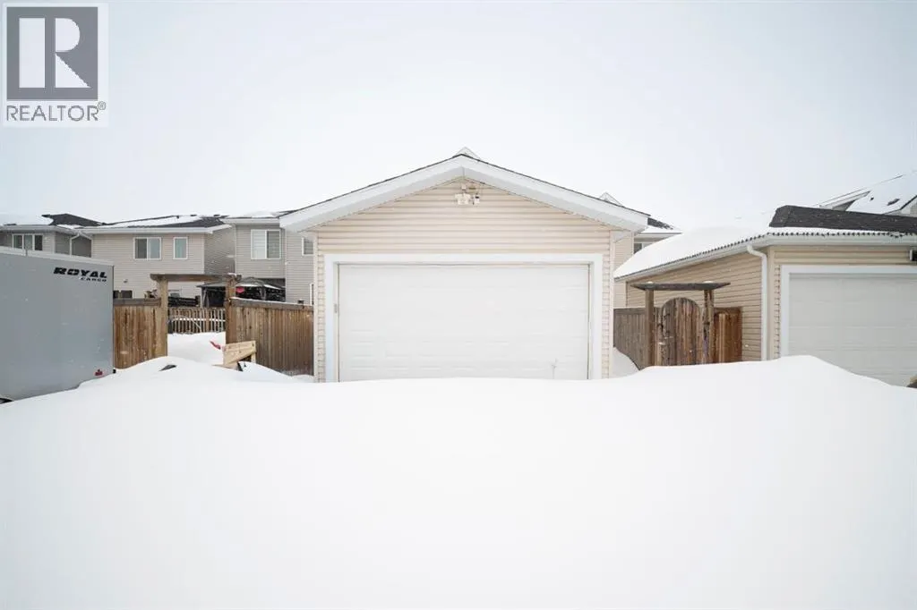 240 Comeau Crescent