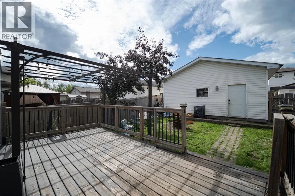 112 Sandstone Lane