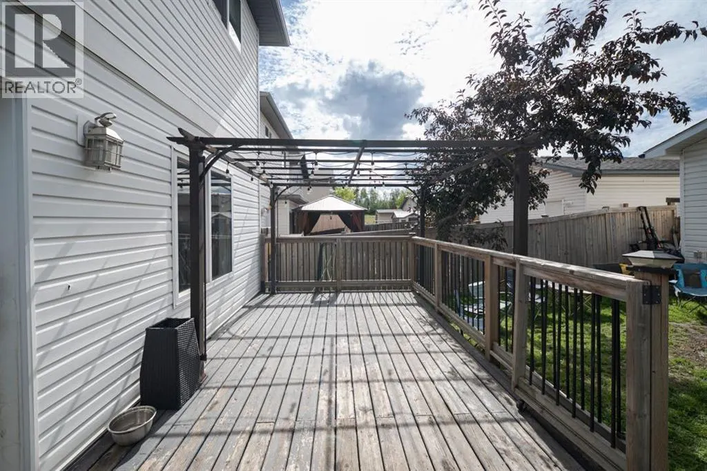 112 Sandstone Lane