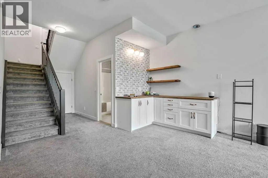 100 Cranbrook Gardens SE