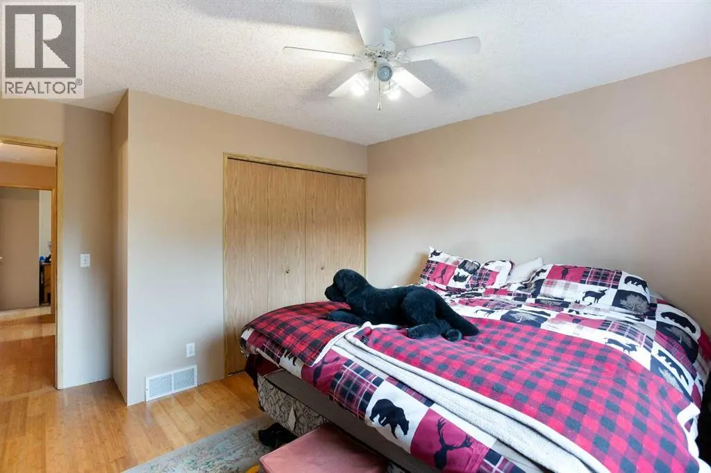 127 Shawinigan Drive SW