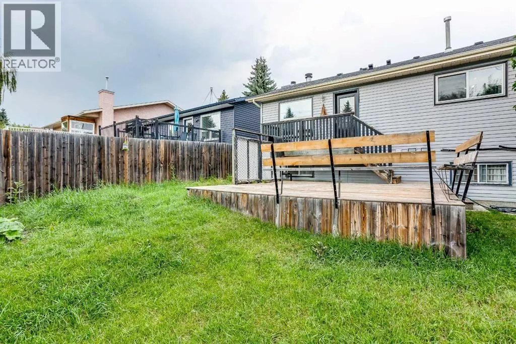 127 Shawinigan Drive SW