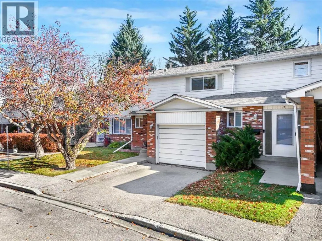6, 2815 Palliser Drive SW