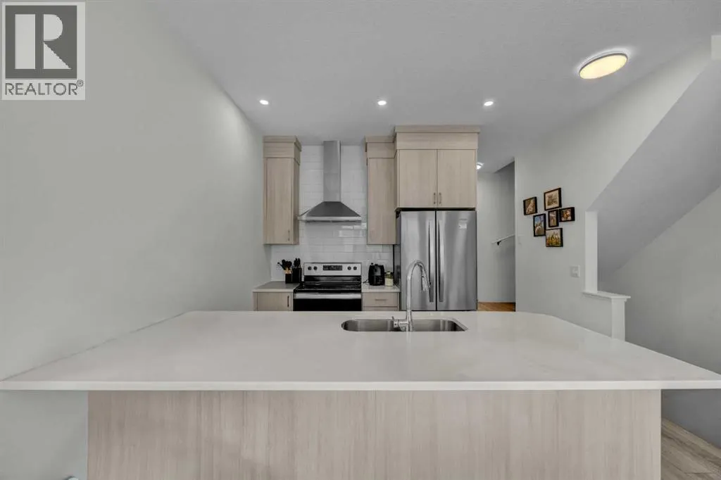 152, 380 Seton Villas SE