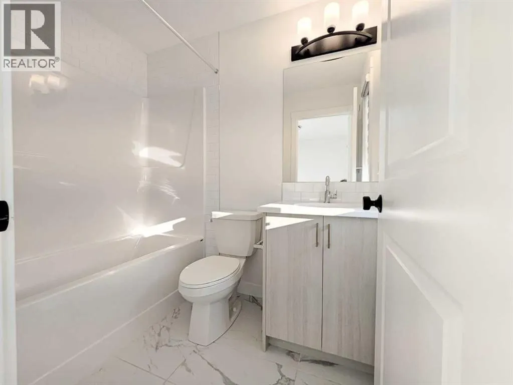 152, 380 Seton Villas SE