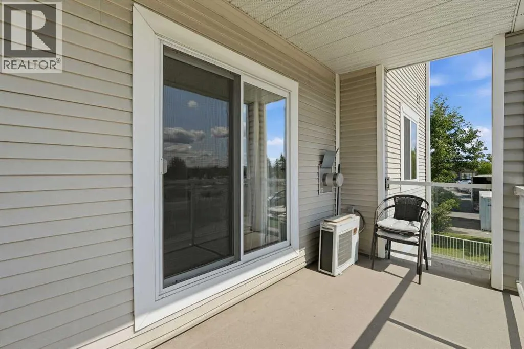 221, 290 Shawville Way SE