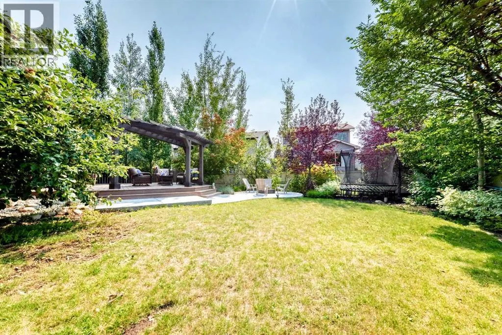 23 Everoak Bay SW