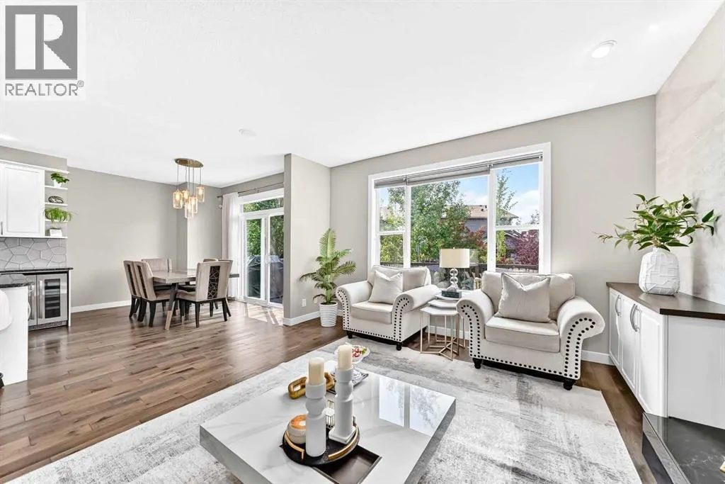 23 Everoak Bay SW