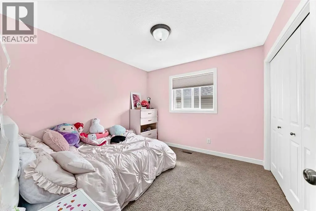 23 Everoak Bay SW