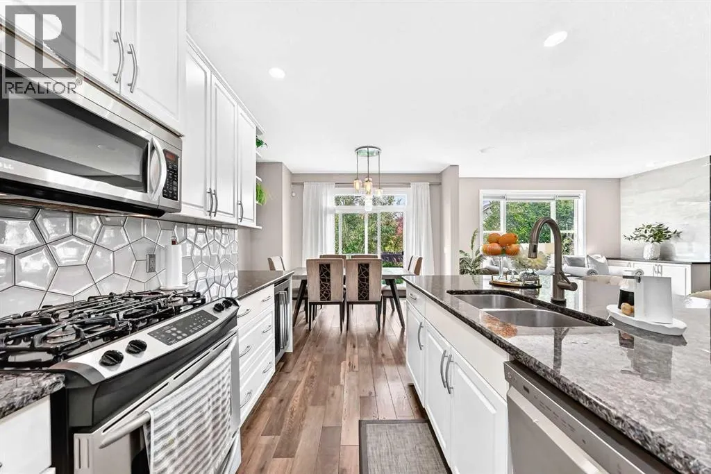 23 Everoak Bay SW