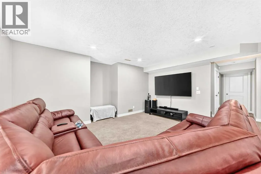 23 Everoak Bay SW