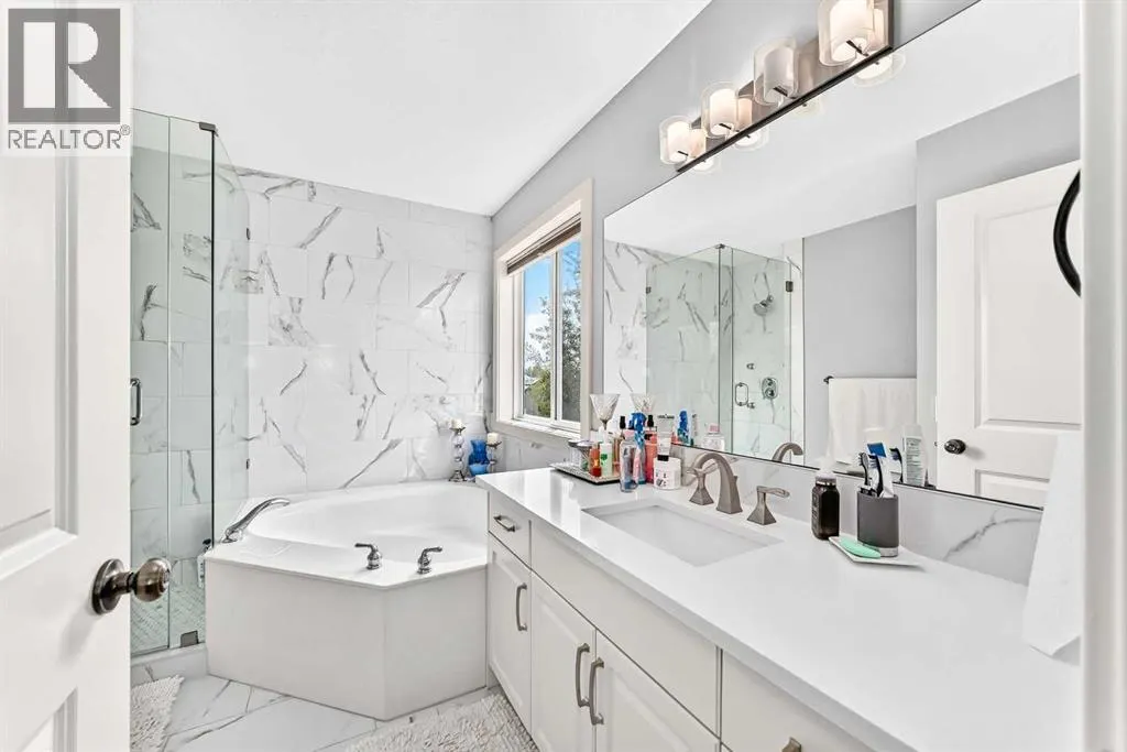 23 Everoak Bay SW