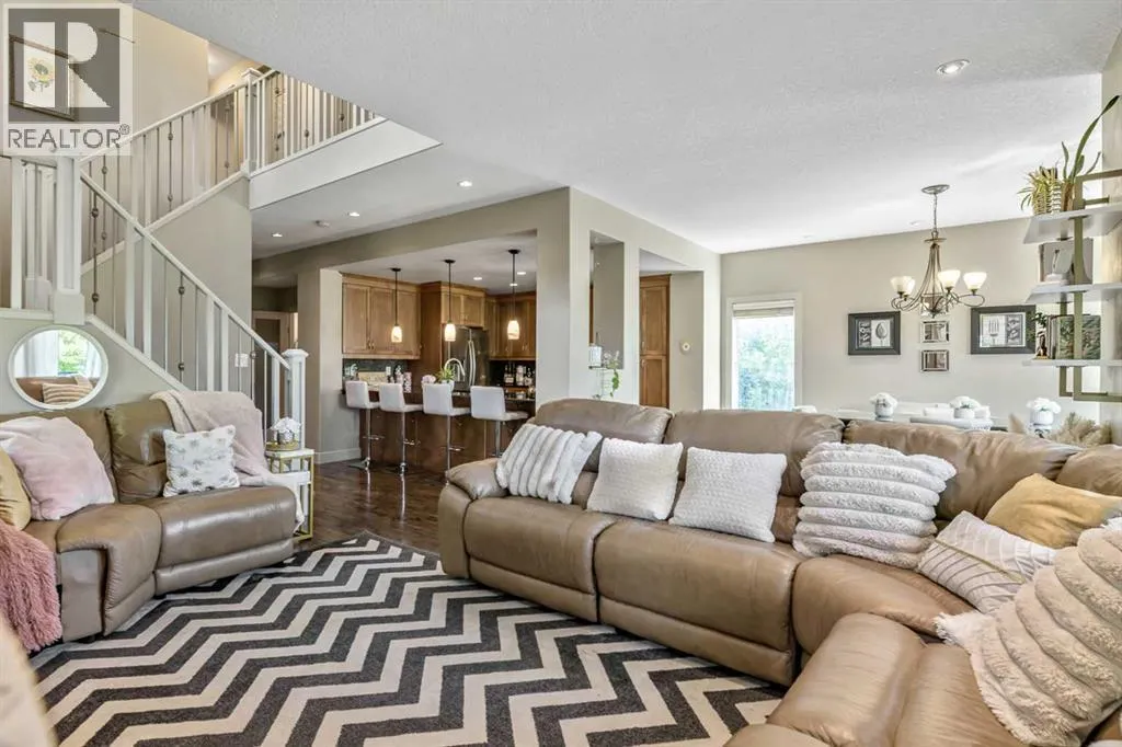315 Mahogany Court SE