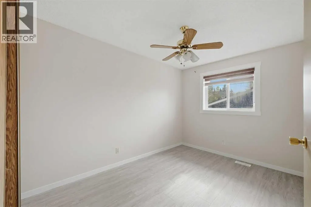 11 Martinwood Road NE