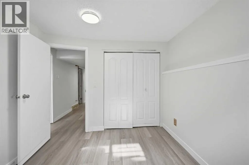 11 Martinwood Road NE