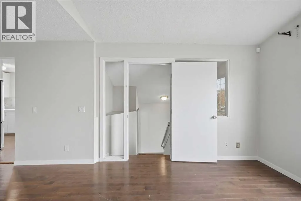 11 Martinwood Road NE