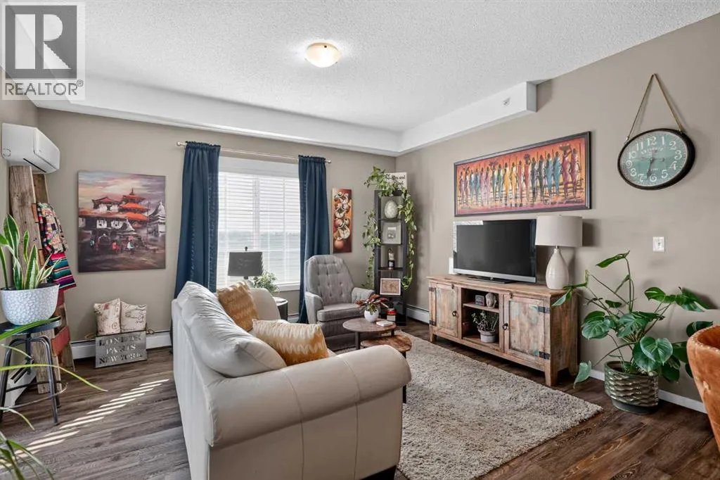 1409, 755 Copperpond Boulevard SE