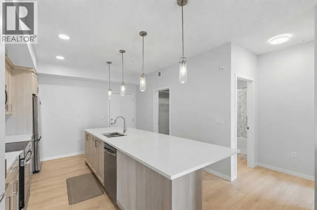 3210, 550 Belmont Street SW