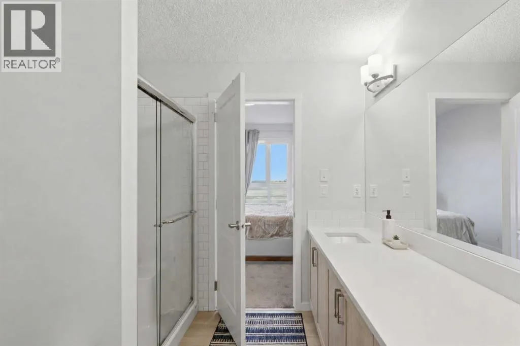 3210, 550 Belmont Street SW