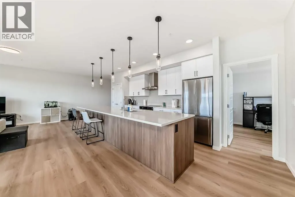 4315, 550 Belmont Street SW