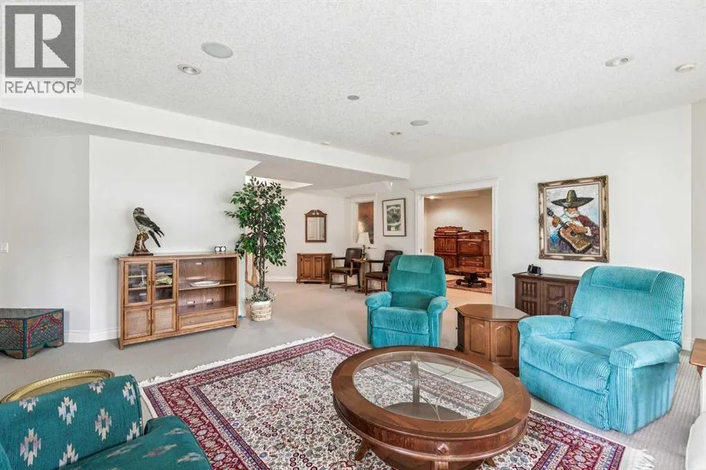 44 Evergreen Lane SW