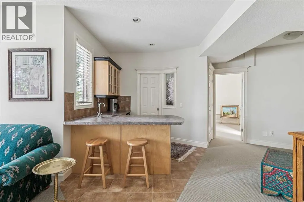 44 Evergreen Lane SW