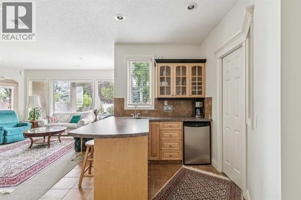 44 Evergreen Lane SW